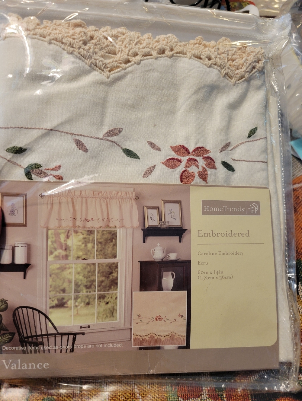 Embroidered Ecru Valance with Floral Motif